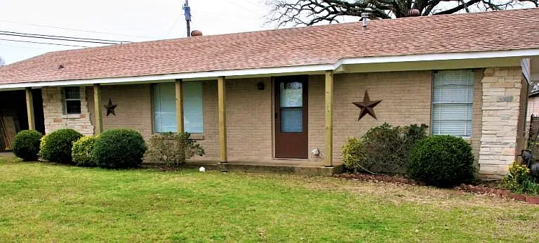 503 Hilliard Dr — Photo 1