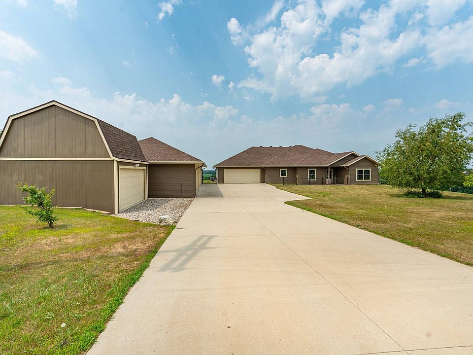 1st image of 20733 E Dane Prairie Rd