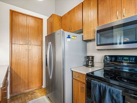 4th image of 10 Wailea Ekolu Pl APT 506