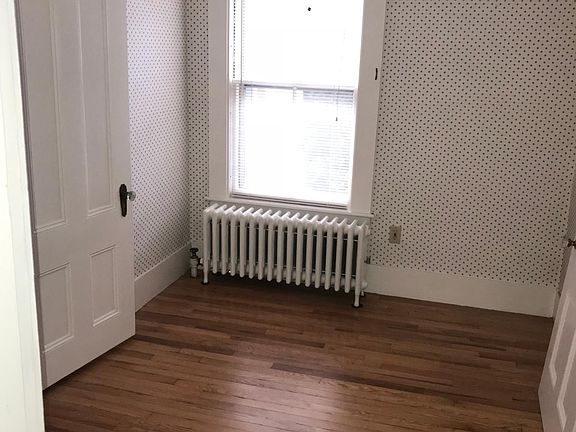 5th image of 44 Abbott St #B