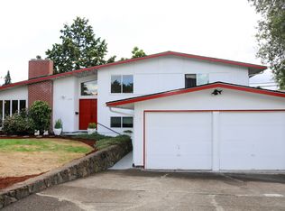 13190 SW Glenhaven St, Beaverton, OR 97005