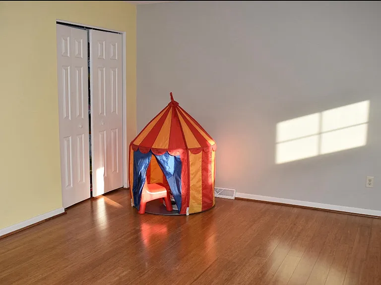 1 Annabel Pl — Photo 17