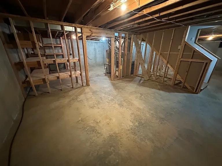 877 Skyway Dr NW — Photo 12