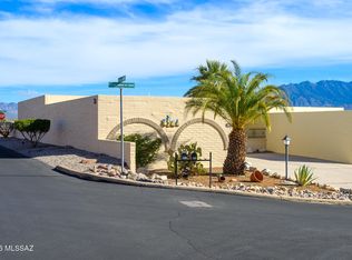 841 W La Calandria, Green Valley, AZ 85622