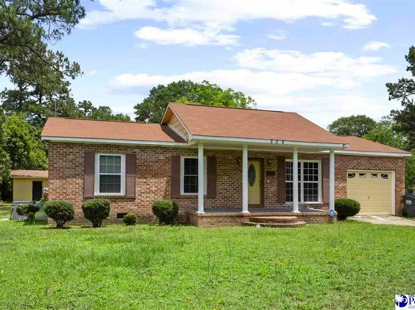 208 Huggins St, Marion, SC 29571