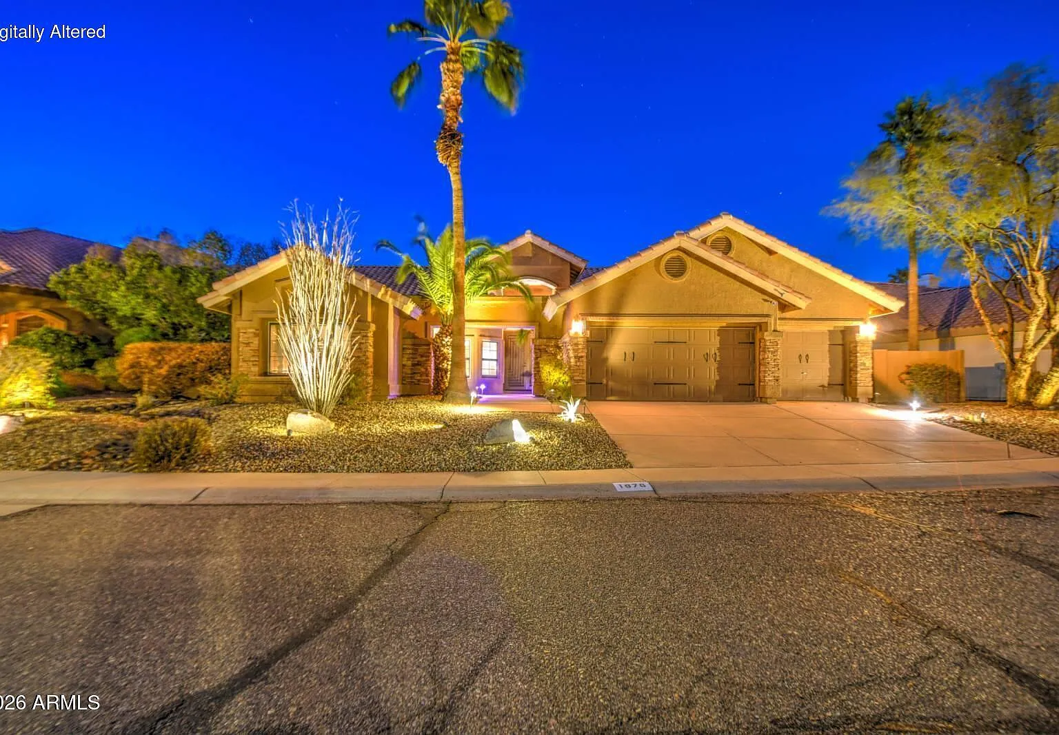 3 bed, 2.5 bath, 2581 sqft, $4,400 — Photo 1