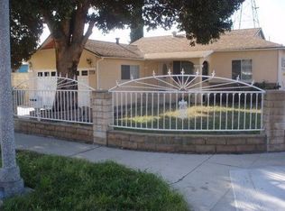 8885 Roslyndale Ave, Pacoima, CA 91331
