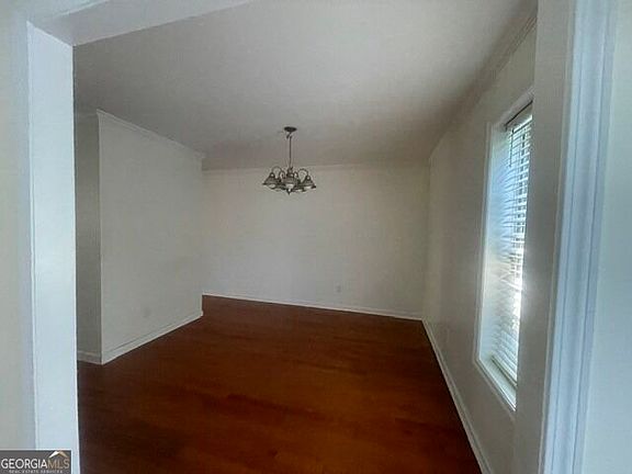 3rd image of 7750 Roswell Rd Unit 8C
