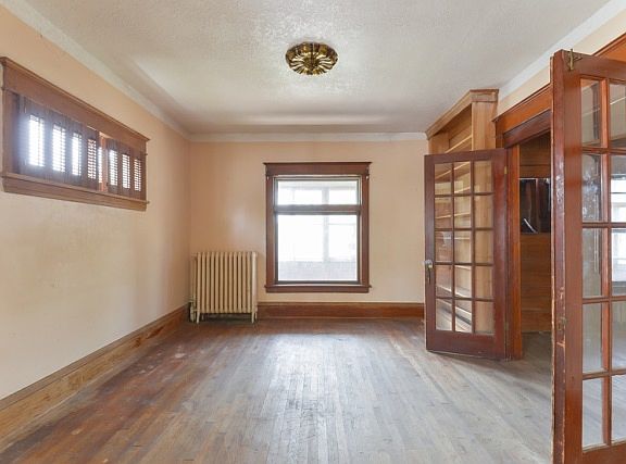 4th image of 95 Litchfield St