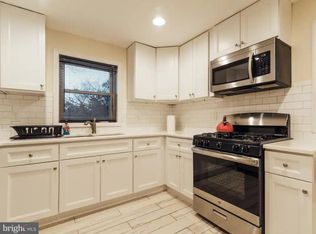 19 Pershing Ave, Ewing, NJ 08618