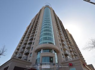 234 Rideau St #2202, Ottawa, ON K1N 0A9