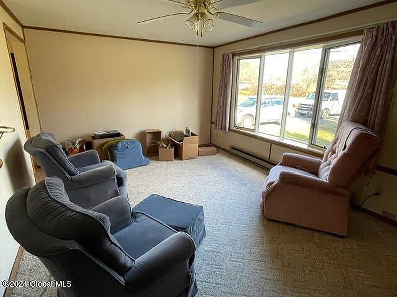 4th image of 125 Indian Springs Lane