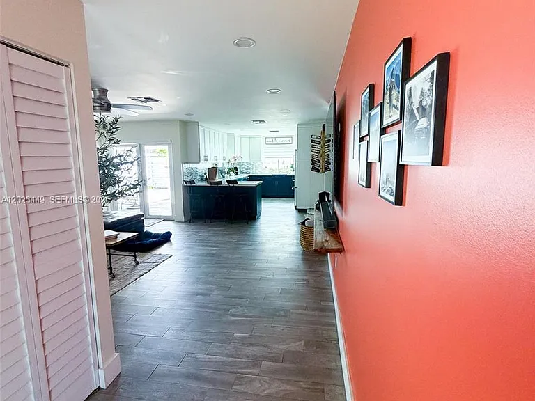 14552 SW 142nd Pl #14552 — Photo 2