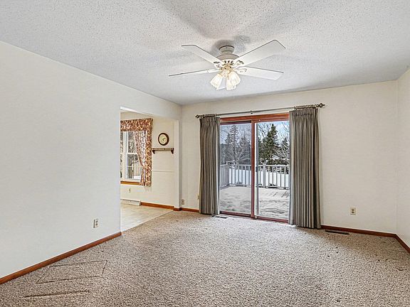 5th image of 11050 Wilkinson Rd