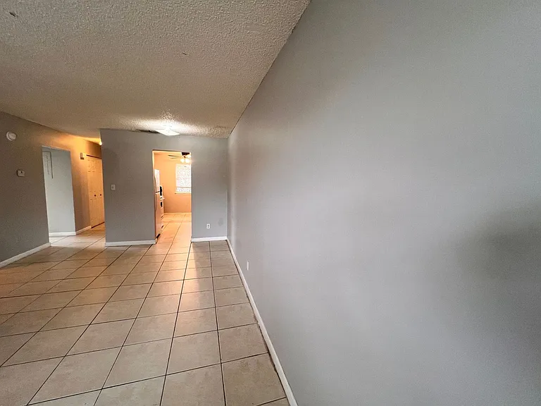 2190 Knox McRae Dr #D — Photo 4
