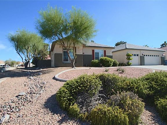 3rd image of 9501 Mulroona Ct