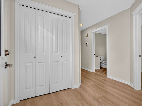 4th image of 10216 150th St NW