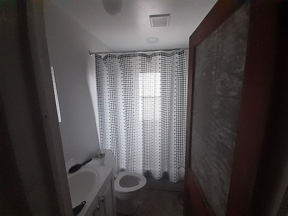 4th image of 1816 2nd St