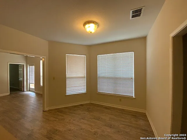 7043 Tourant Rd — Photo 7