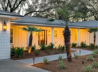 319 Hobcaw Dr, Mount Pleasant, SC 29464