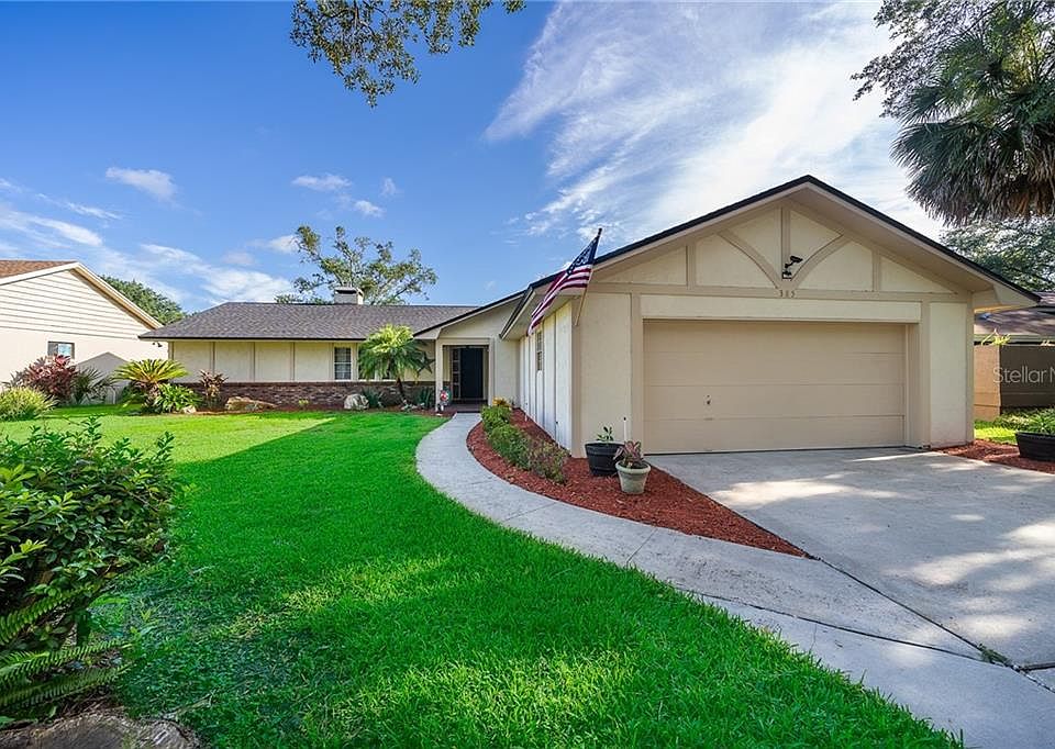 1st image of 385 Haverlake Cir