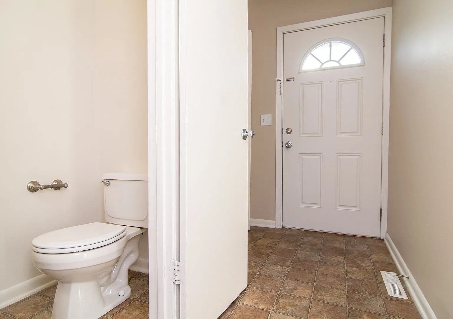 Whispering Pines Townhomes — Photo 4