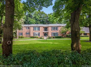 1750 Tiverton Rd UNIT 26, Bloomfield Hills, MI 48304