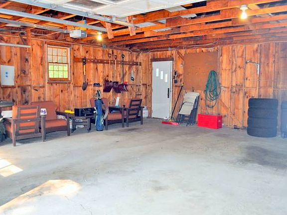 Large 2 Car Garage