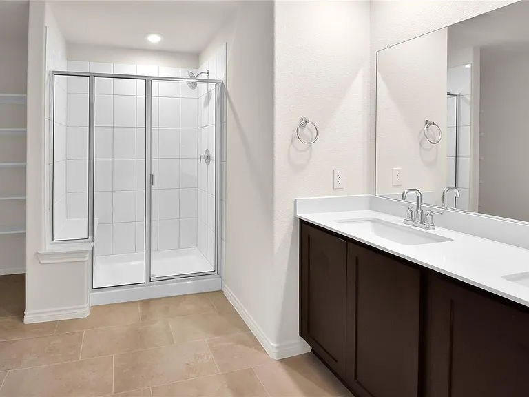 7221 Mayplace Dr — Photo 16
