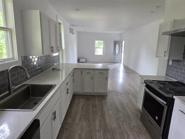 1336 E Maddox Ave, Fort Worth, TX 76104