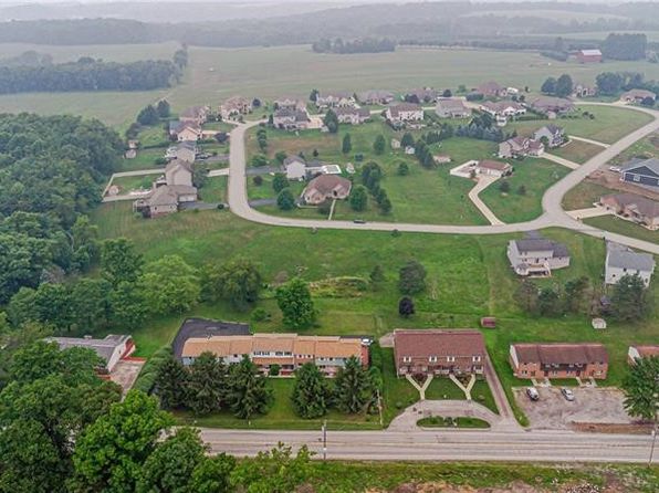 27 Huckleberry Rd, Indiana, PA 15701