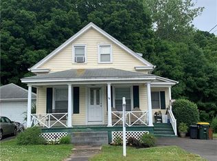 98 Brook St, Ansonia, CT 06401