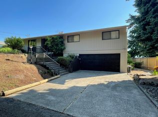 2021 NW Kelly Dr, Vancouver, WA 98665