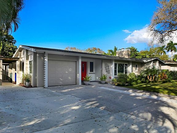 2nd image of 1387 Gasparilla Dr