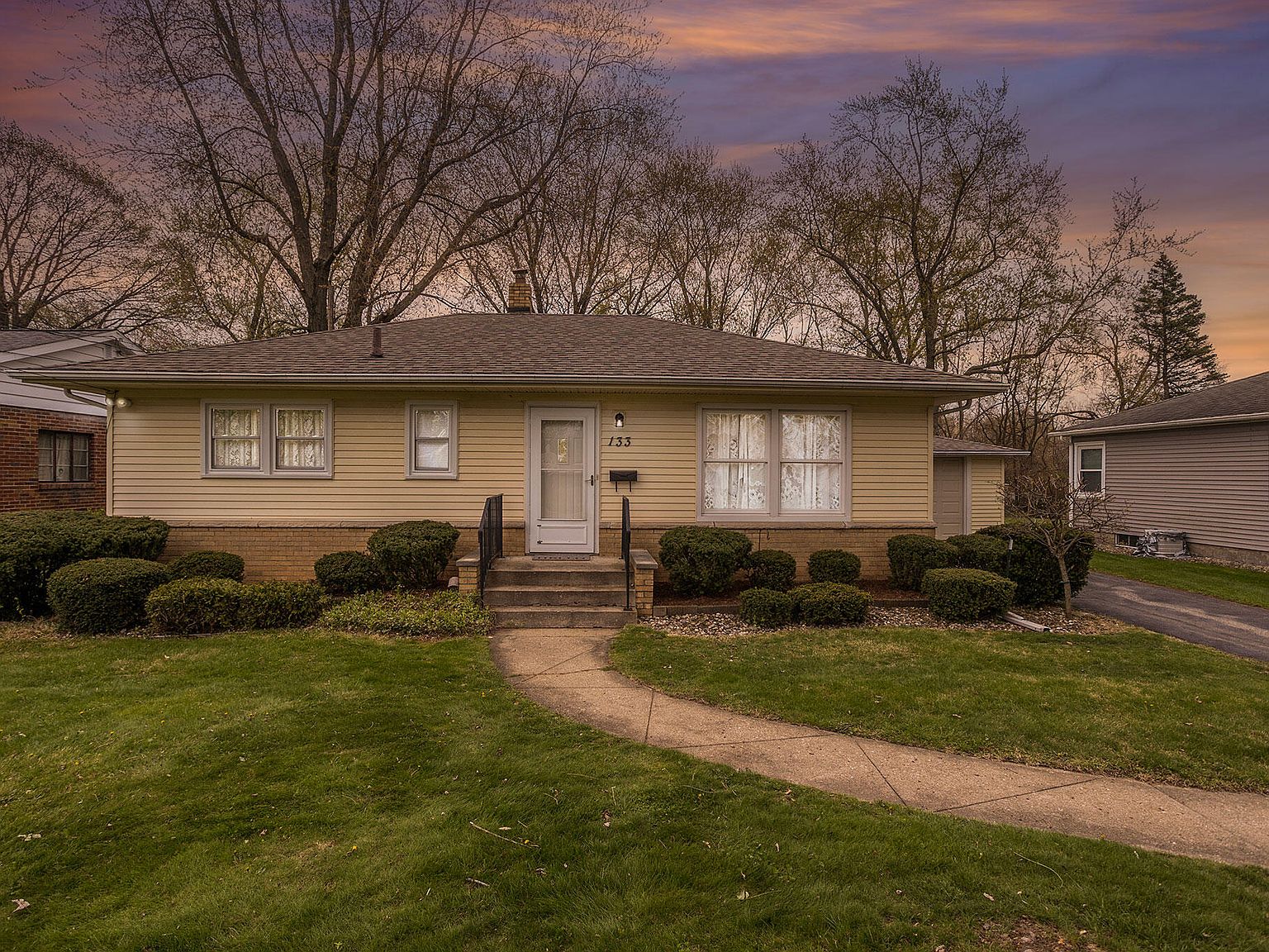 133 Winston Dr, Battle Creek, MI 49015 Zillow