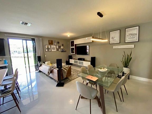 4th image of 3990 Allerdale Pl #3990
