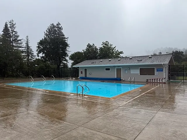 18115 La Verne Dr — Photo 33