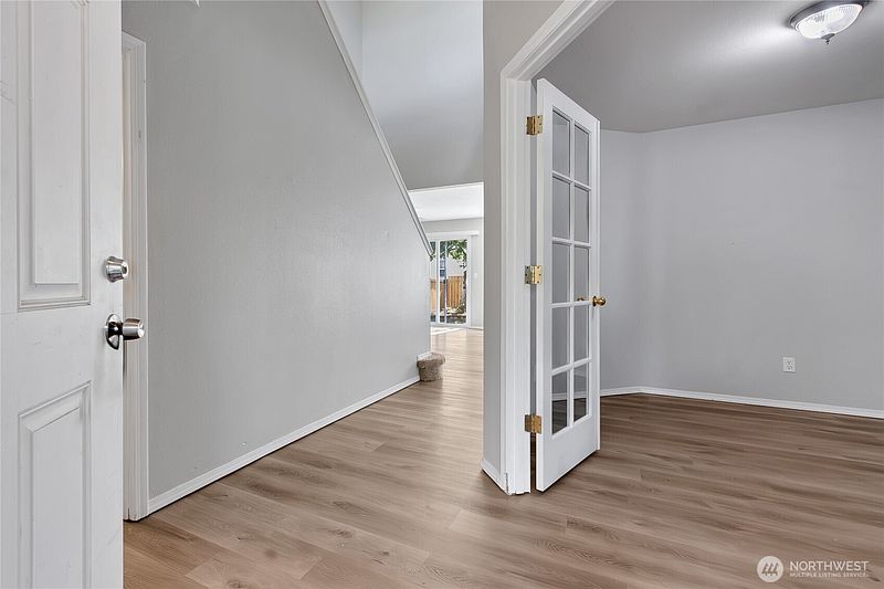 3rd image of 6814 131st Street Ct E