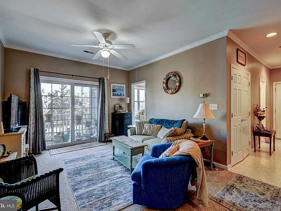2nd image of 35542 E Atlantic Cir Unit 211