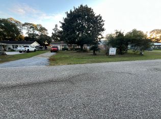 355 W 23rd Ave, Gulf Shores, AL 36542