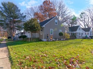 529 Thompson Ave, Roselle, NJ