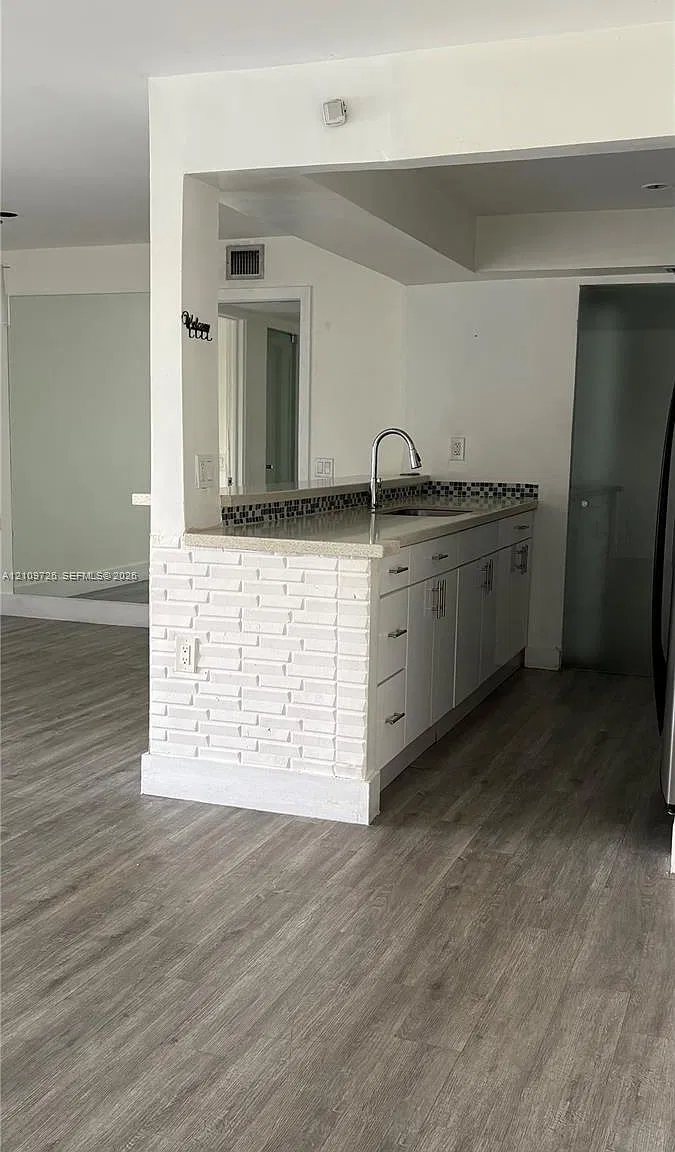 South Lake Villas Condo — Photo 4