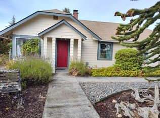 411 N 3rd Ave, Sequim, WA 98382