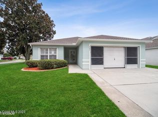 943 Pine Creek Cir NE, Palm Bay, FL 32905