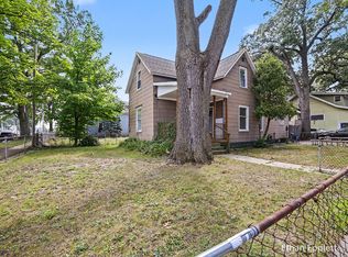 447 W Southern Ave, Muskegon, MI 49441