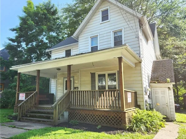 90 Temple St, Fredonia, NY 14063