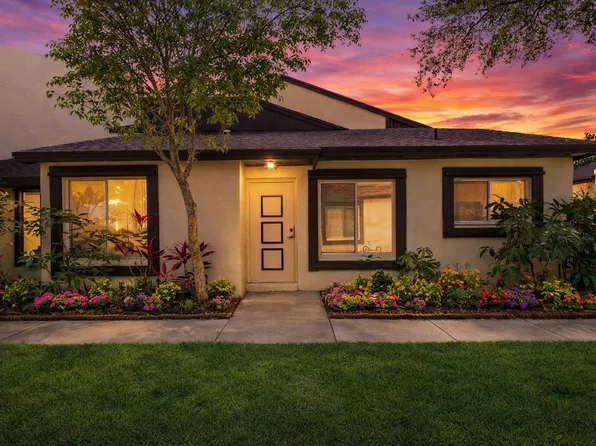 5260 Bosque Lane #17, West Palm Beach, FL 33415