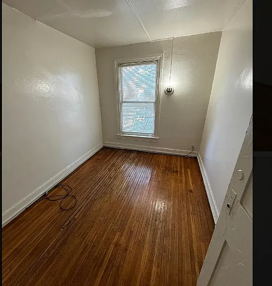 314 S George St #2 — Photo 3