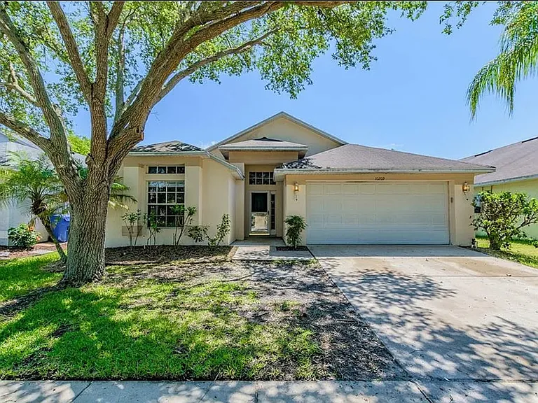 10209 Merrimac Manor Dr — Photo 1