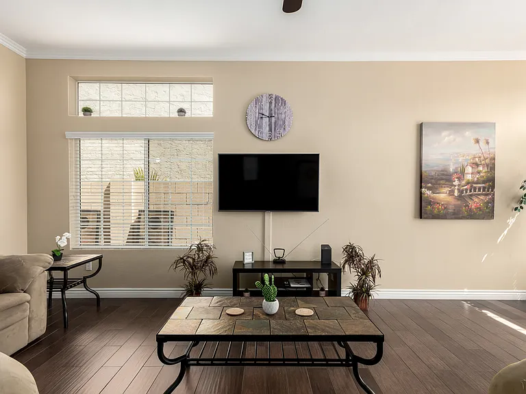1126 N Melody Cir — Photo 5